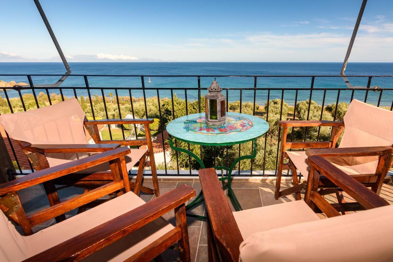 Eros Pittoresque Retreats - Perfect Location, Panoramic Seaview Koroni  Luaran gambar
