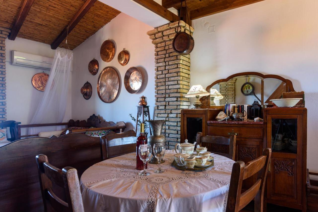 Eros Pittoresque Retreats - Perfect Location, Panoramic Seaview Koroni  Luaran gambar
