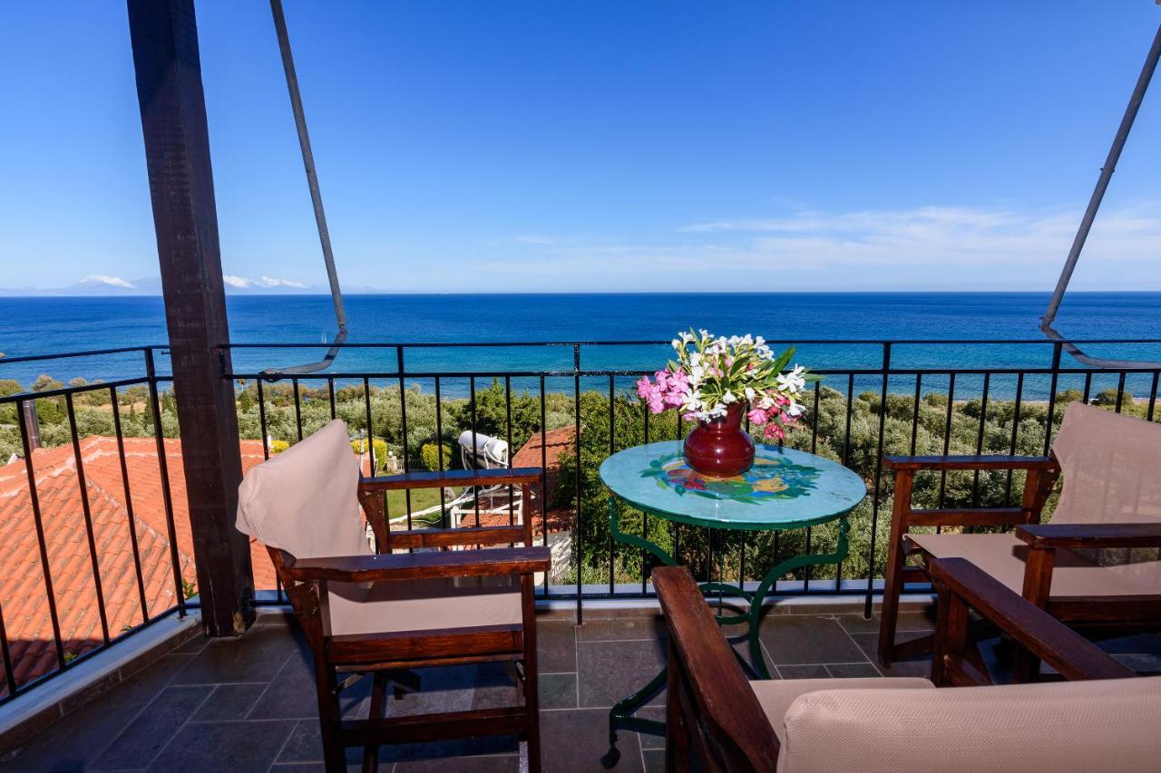 Eros Pittoresque Retreats - Perfect Location, Panoramic Seaview Koroni  Luaran gambar